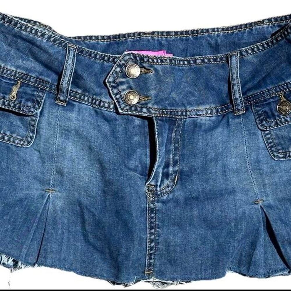 Edikted Women's Blue and Navy Skirt